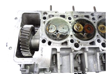 R070103373C CULATA VOLKSWAGEN T5 TRANSPORTER FURGÓN/COMBI (7H) Caja cerrada, techo elevado 2006 R070103373C 215506 VOLKSWAGEN - 