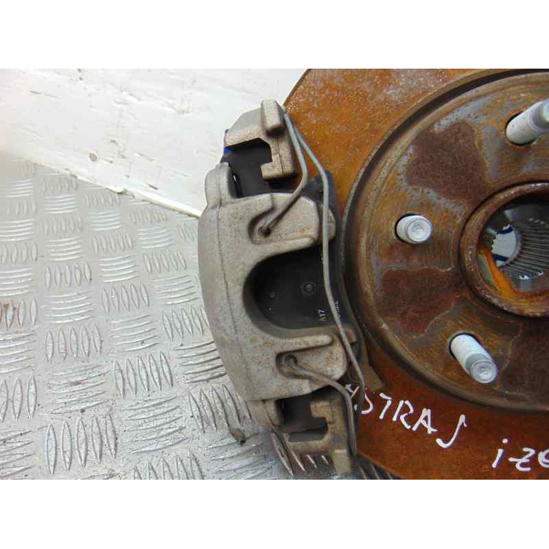 39030299 MANGUETA DELANTERA IZQUIERDA OPEL ASTRA K BERLINA 5P Dynamic 2018 39030299 176122 OPEL - 3