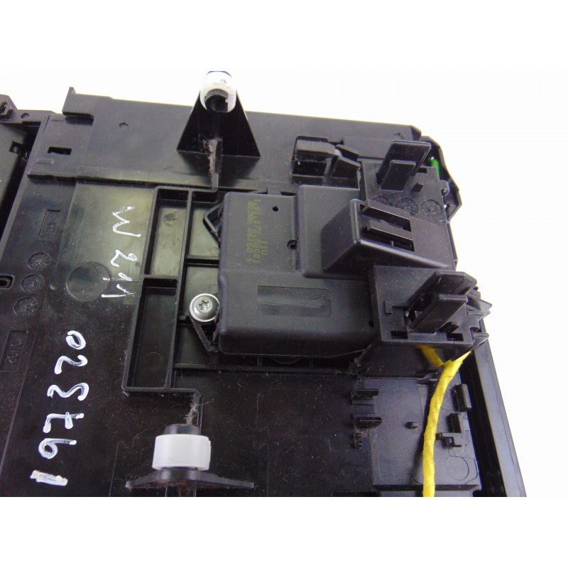 WARNING MERCEDES-BENZ CLASE E (BM 211) BERLINA