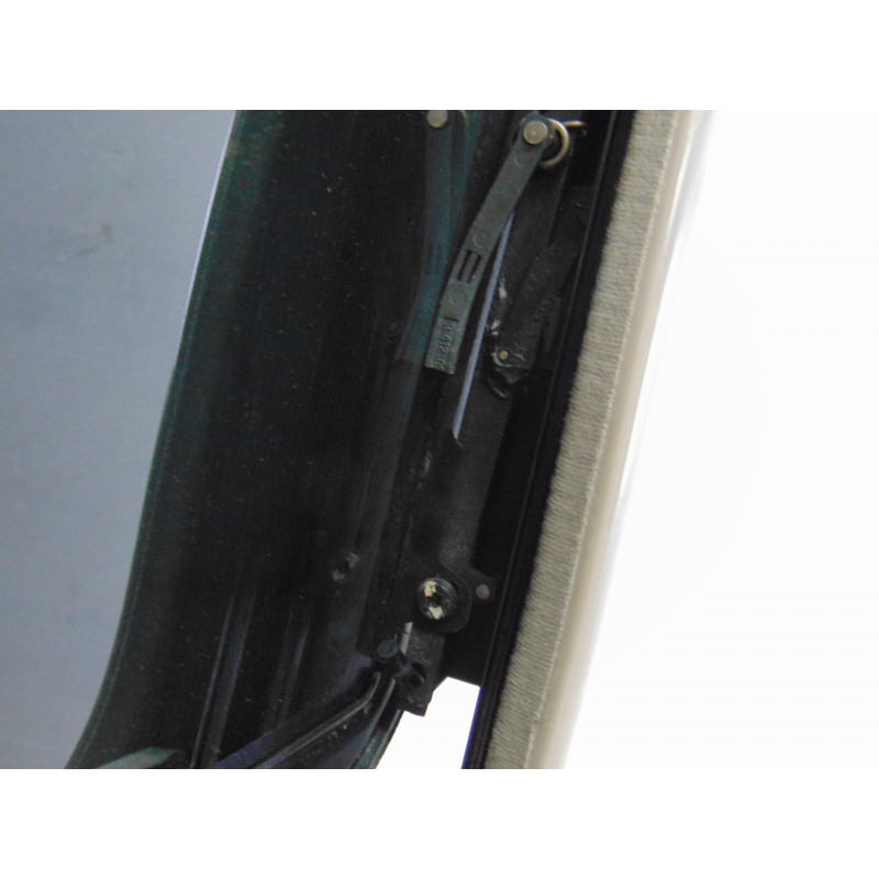 7170121101  TECHO ELECTRICO SSANGYONG RODIUS Xdi Limited 2005 7170121101 199119 SSANGYONG - 8