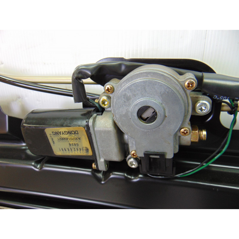 7170121101  TECHO ELECTRICO SSANGYONG RODIUS Xdi Limited 2005 7170121101 199119 SSANGYONG - 15