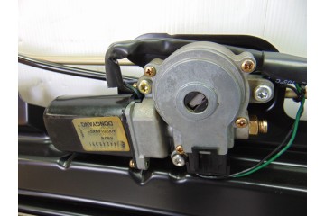 7170121101  TECHO ELECTRICO SSANGYONG RODIUS Xdi Limited 2005 7170121101 199119 SSANGYONG - 15