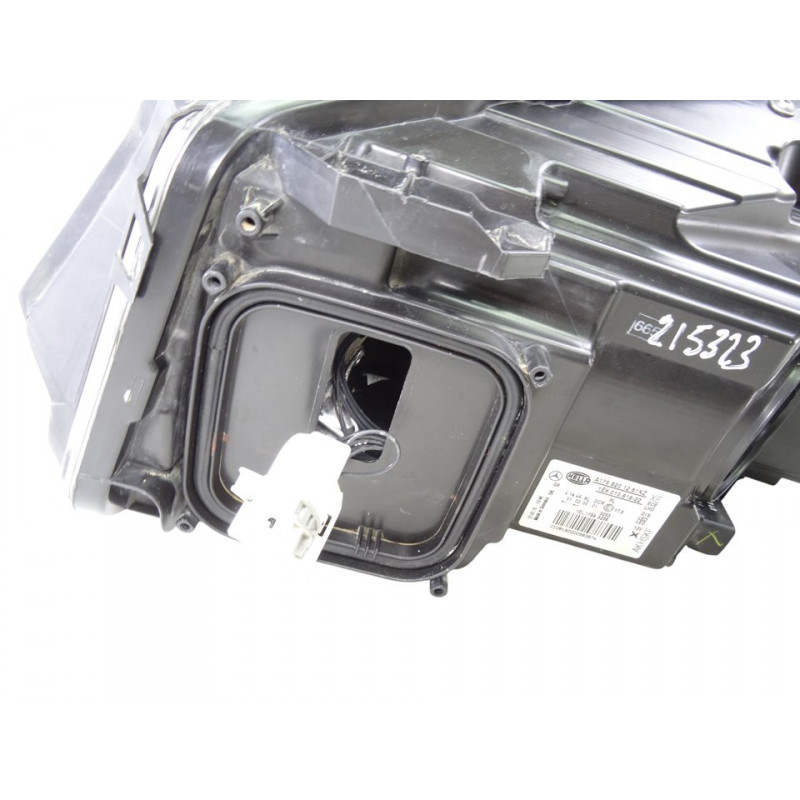 A1768201261 FARO DERECHO MERCEDES-BENZ CLASE A (BM 176)