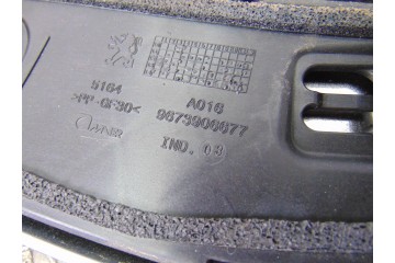 9673906677 MOLDURAS DELANTERAS PEUGEOT 208