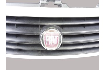  REJILLA DELANTERA FIAT II SCUDO (272) COMBI L1H1 90 Multijet (5 pl.) 2010 214109 FIAT - 1