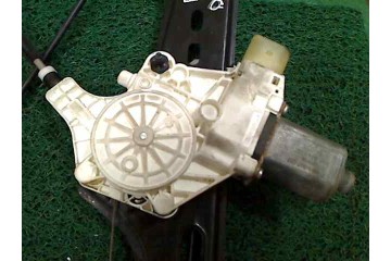 7060265 ELEVALUNAS DELANTERO IZQUIERDO BMW SERIE 3 BERLINA (E90) 320d 2007 7060265 149388 BMW - 4