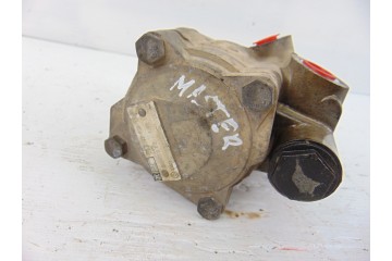 7700300535E  BOMBA DIRECCION RENAULT MASTER FURGÓN Base, Caja cerrada   L1H1  RS 3078 1998 7700300535E 190977 RENAULT - 1