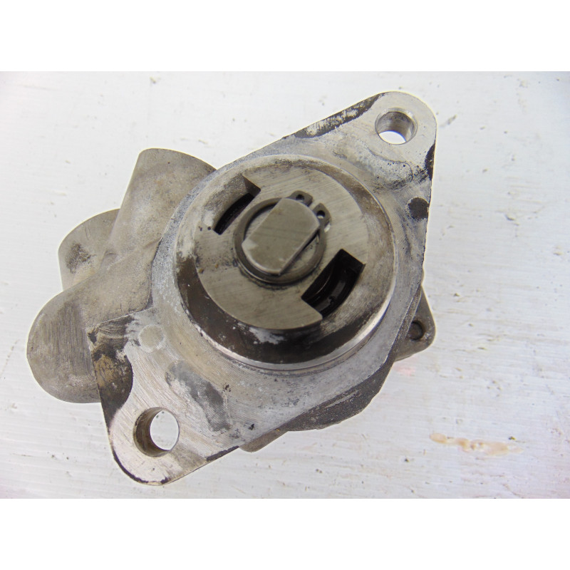 7700300535E  BOMBA DIRECCION RENAULT MASTER FURGÓN Base, Caja cerrada   L1H1  RS 3078 1998 7700300535E 190977 RENAULT - 3