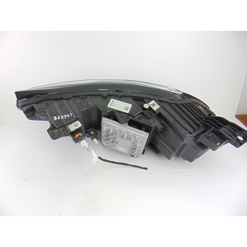 9820840680 FARO DERECHO DS 3 CROSSBACK