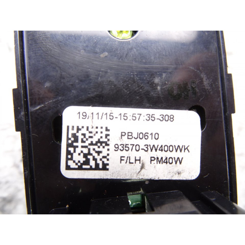 935703W400 MANDO ELEVALUNAS DELANTERO IZQUIERDO KIA SPORTAGE (SL)