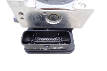 476601418R  ABS RENAULT TRAFIC III COMBI Combi 9 L1H1 2,8t (8/9 plazas) 2020 476601418R 215585 RENAULT - 2