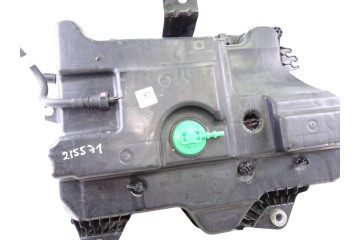 237G00284R  DEPOSITO ADBLUE RENAULT TRAFIC III COMBI Combi 9 L1H1 2,8t (8/9 plazas) 2020 237G00284R 215571 RENAULT - 1
