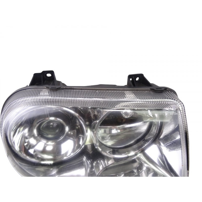 57010760AA  FARO DERECHO CHRYSLER 300C (LE/LX) 3.0 CRD 2009 57010760AA 214706 CHRYSLER - 2