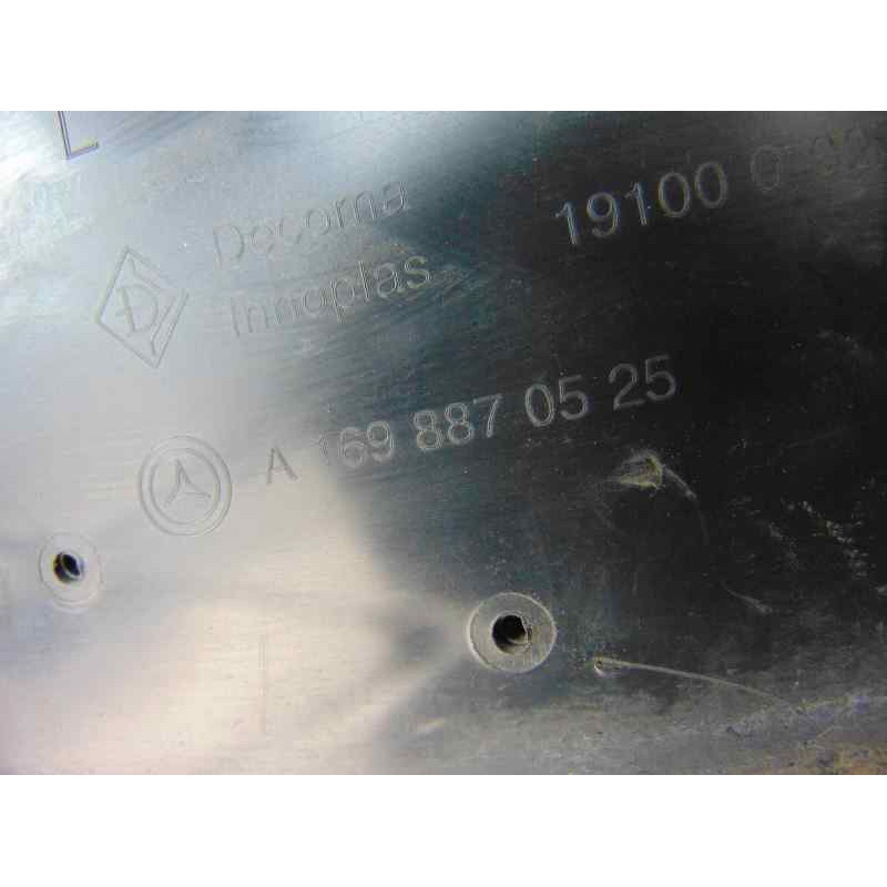 A1698870525 REJILLA PARAGOLPES IZQUIERDA MERCEDES-BENZ CLASE A (BM 169)