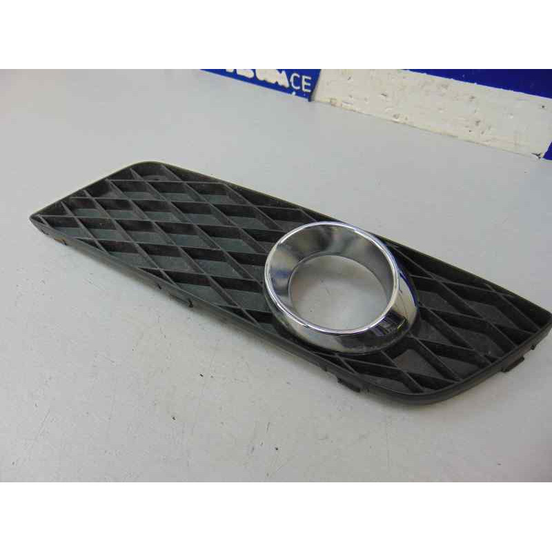 A1698870525 REJILLA PARAGOLPES IZQUIERDA MERCEDES-BENZ CLASE A (BM 169)