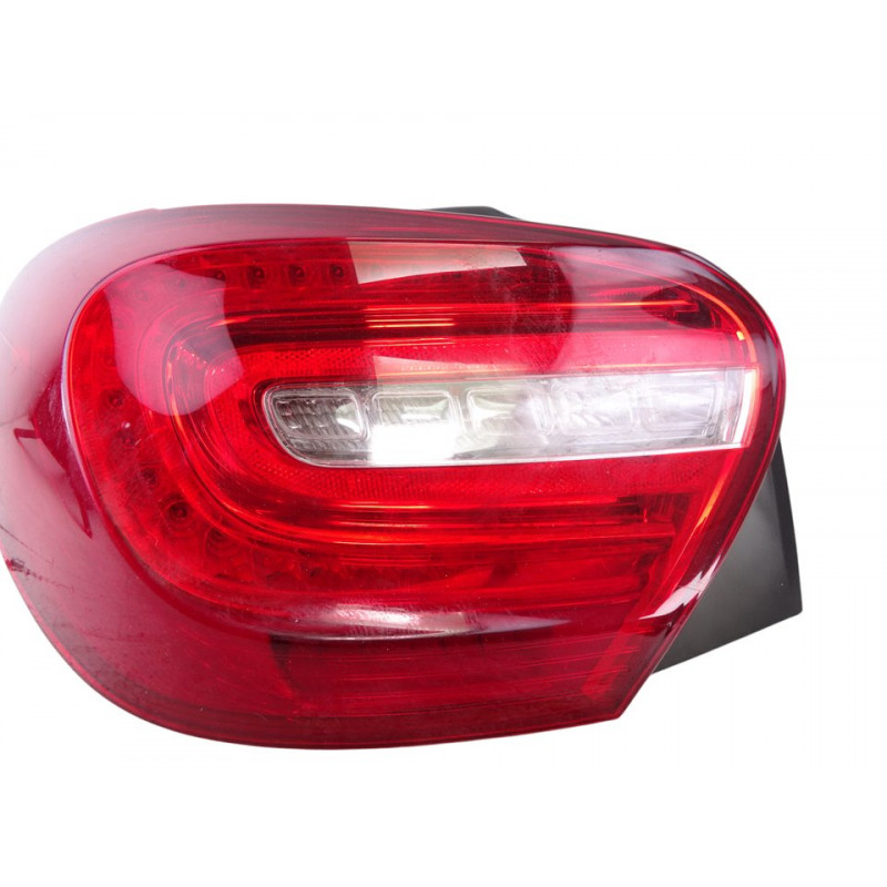 A1769063300 PILOTO TRASERO IZQUIERDO MERCEDES-BENZ CLASE A (BM 176)