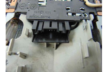 8E0947135E  LUZ INTERIOR AUDI A4 AVANT (8E) 1.8 T Quattro 2005 8E0947135E 184734 AUDI - 2