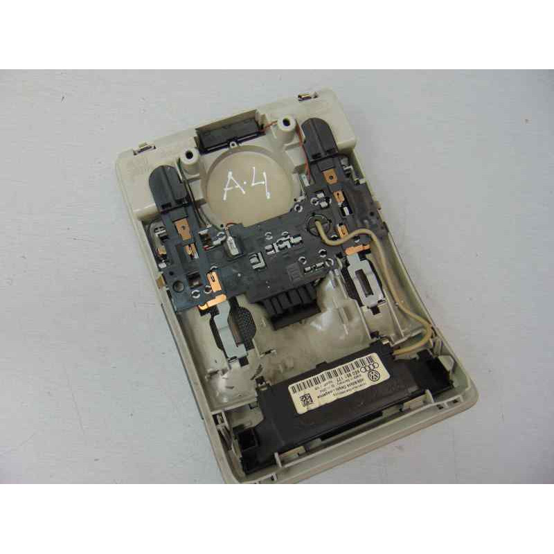 8E0947135E  LUZ INTERIOR AUDI A4 AVANT (8E) 1.8 T Quattro 2005 8E0947135E 184734 AUDI - 3