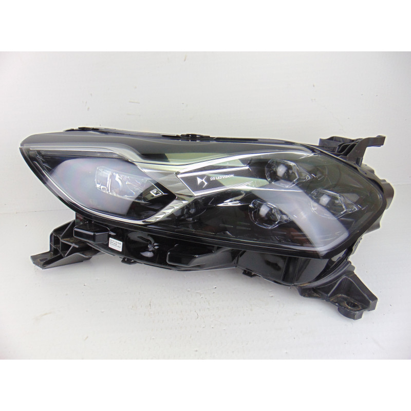 9820840780 FARO IZQUIERDO DS 3 CROSSBACK Performance Line 9820840780 196579 DS - 5