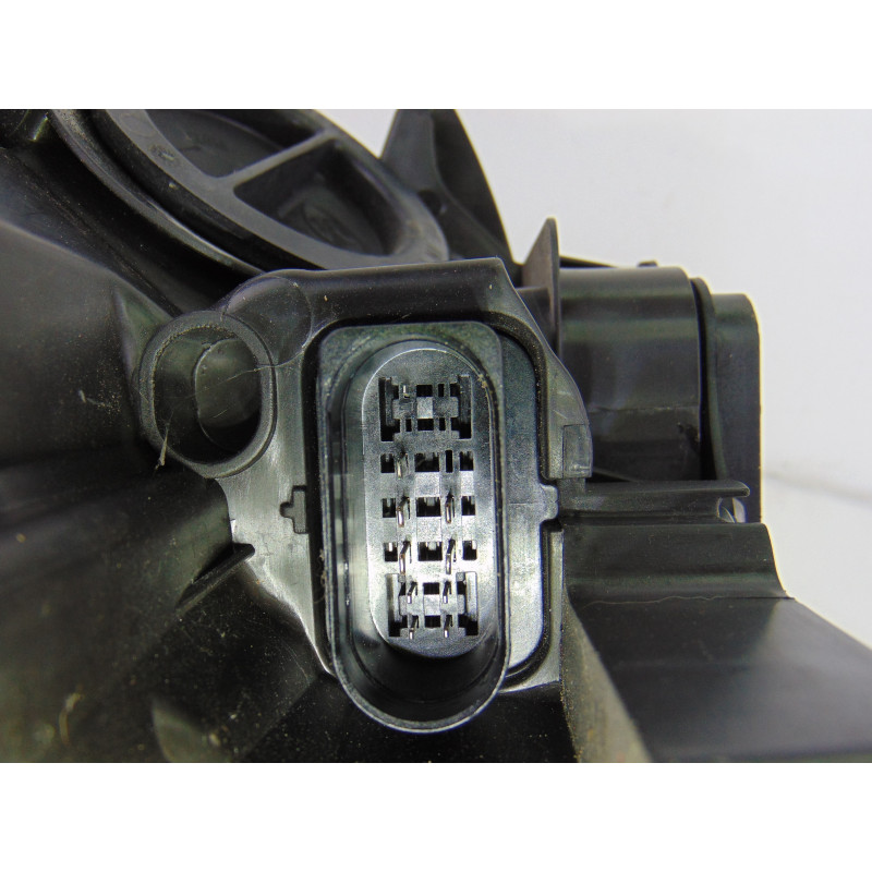 F1CB-13D153-BB FARO IZQUIERDO FORD FOCUS BERLINA (CEW) Titanium F1CB-13D153-BB 181909 FORD - 4