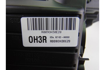 92102A6000  FARO DERECHO HYUNDAI I30 (GD) Classic 2012 92102A6000 203666 HYUNDAI - 1