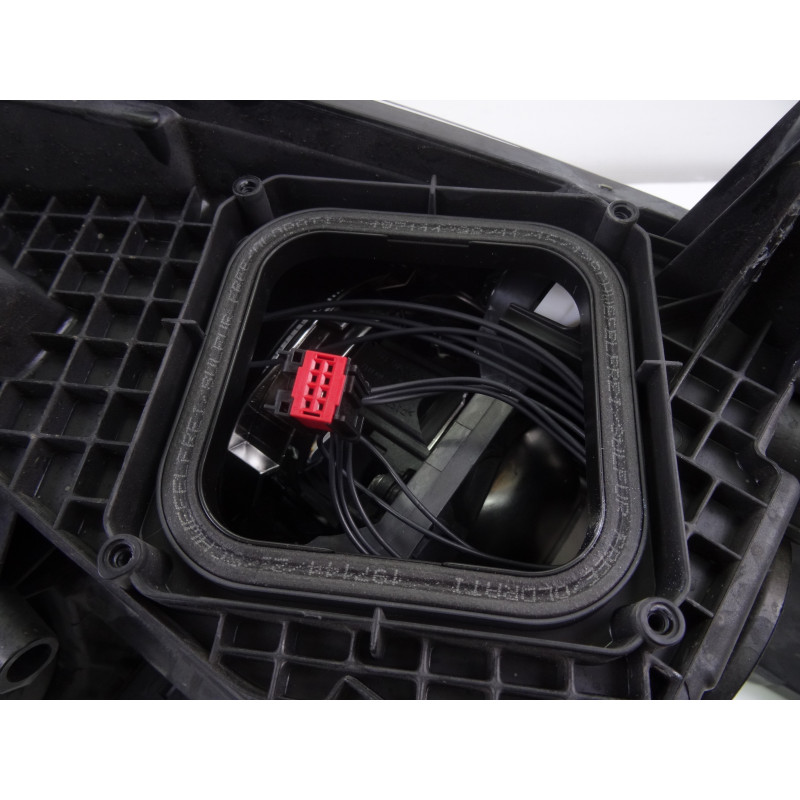 260609857R FARO IZQUIERDO RENAULT KADJAR Bose Edition 260609857R 208288 RENAULT - 3