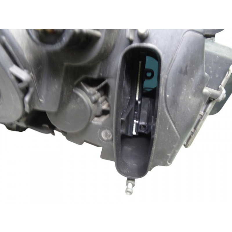  FARO IZQUIERDO BMW SERIE 3 TOURING (F31) 318d 2014 198262 BMW - 2