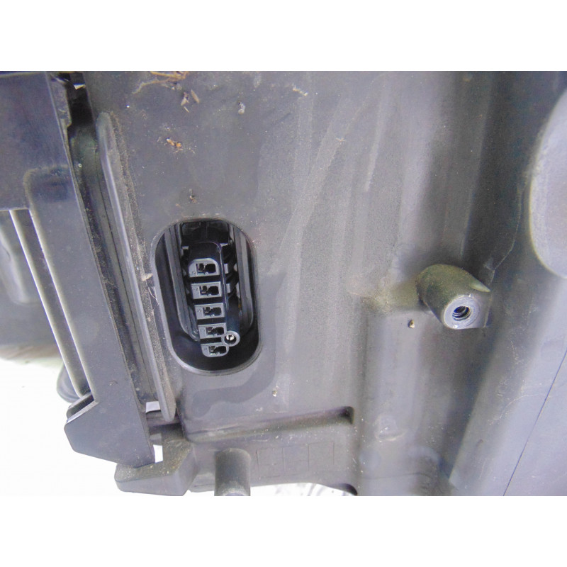  FARO IZQUIERDO AUDI A8 (4E) 3.0 TDI Quattro 2005 206935 AUDI - 3