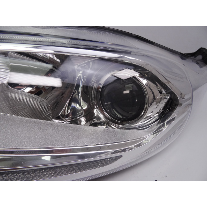 C1BB13W030CH FARO IZQUIERDO FORD FIESTA (CNN)