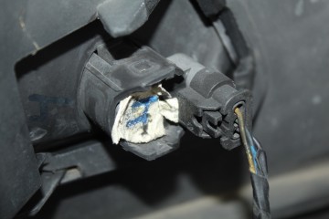 NEGRO PARAGOLPES DELANTERO VOLVO XC60 Kinetic AWD 2009 NEGRO 211755 VOLVO - 5