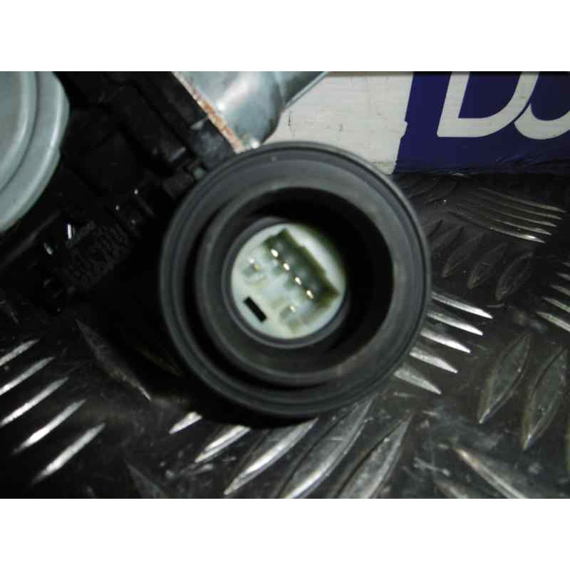 6 PINS ELEVALUNAS TRASERO DERECHO TOYOTA RAV4 (A3)