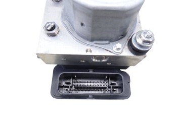 A0004310500  ABS MERCEDES-BENZ CLASE A (BM 176) A 180 CDI BlueEfficiency (176.012) 2015 A0004310500 215662 MERCEDES-BENZ - 2