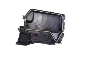 A2465400182 CAJA RELES / FUSIBLES MERCEDES-BENZ CLASE A (BM 176)