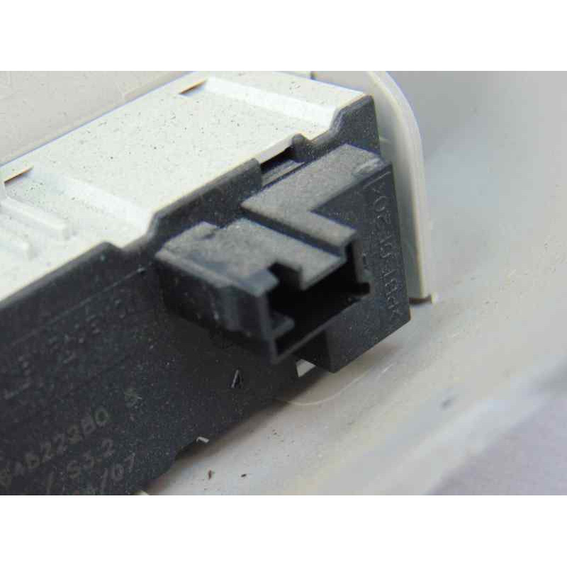 9681370177 LUZ INTERIOR PEUGEOT 308