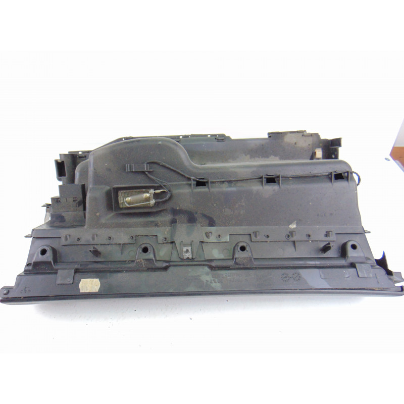 1M1857104 GUANTERA SEAT TOLEDO (1M2) Executive 2004 1M1857104 201501 SEAT - 2