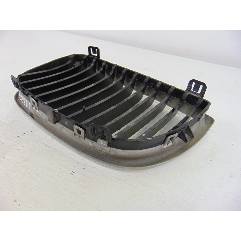 7128614 REJILLA DELANTERA BMW SERIE 1 BERLINA (E81/E87)