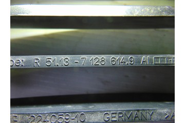 7128614 REJILLA DELANTERA BMW SERIE 1 BERLINA (E81/E87) 116i 7128614 193270 BMW - 3