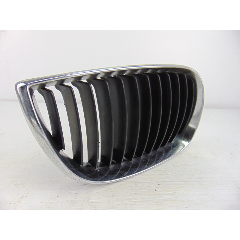 7128614 REJILLA DELANTERA BMW SERIE 1 BERLINA (E81/E87)