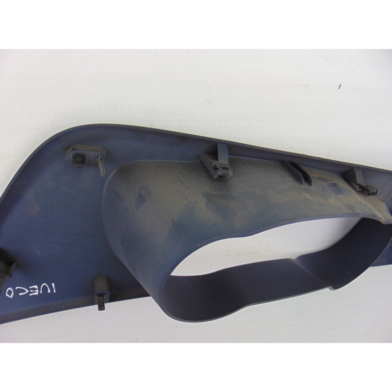 5801592795  MOLDURAS DELANTERAS IVECO DAILY FURGÓN Caja cerrada 45C... batalla 3000 2019 5801592795 200420 IVECO - 2