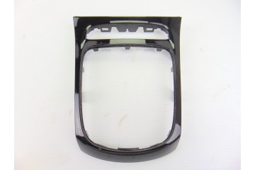 13448079  GUARNECIDOS PALANCA CAMBIO OPEL ASTRA K BERLINA 5P Dynamic Start/Stop 2016 13448079 191472 OPEL - 1