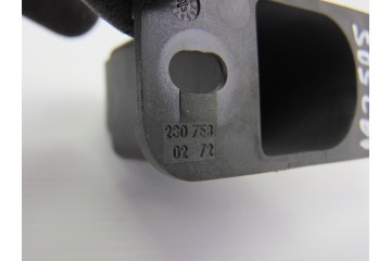 2307580272  MOLDURA MERCEDES-BENZ SL (BM 230) ROADSTER 500 (230.475) 2003 2307580272 192505 MERCEDES-BENZ - 1