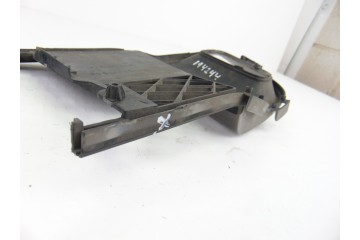 52152-17040  MOLDURAS TRASERAS TOYOTA MR 2 ROADSTER (W30) 1.8 SMT Hardtop 2004 52152-17040 194244 TOYOTA - 5