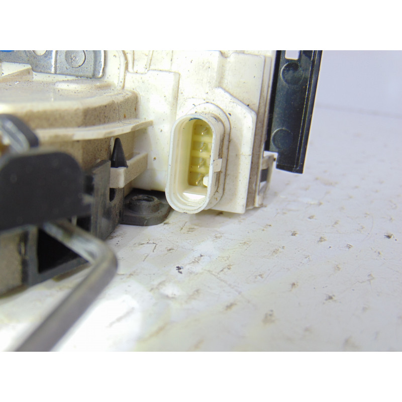 A2047201835 CERRADURA PUERTA DELANTERA DERECHA MERCEDES-BENZ CLASE GLK (BM 204)