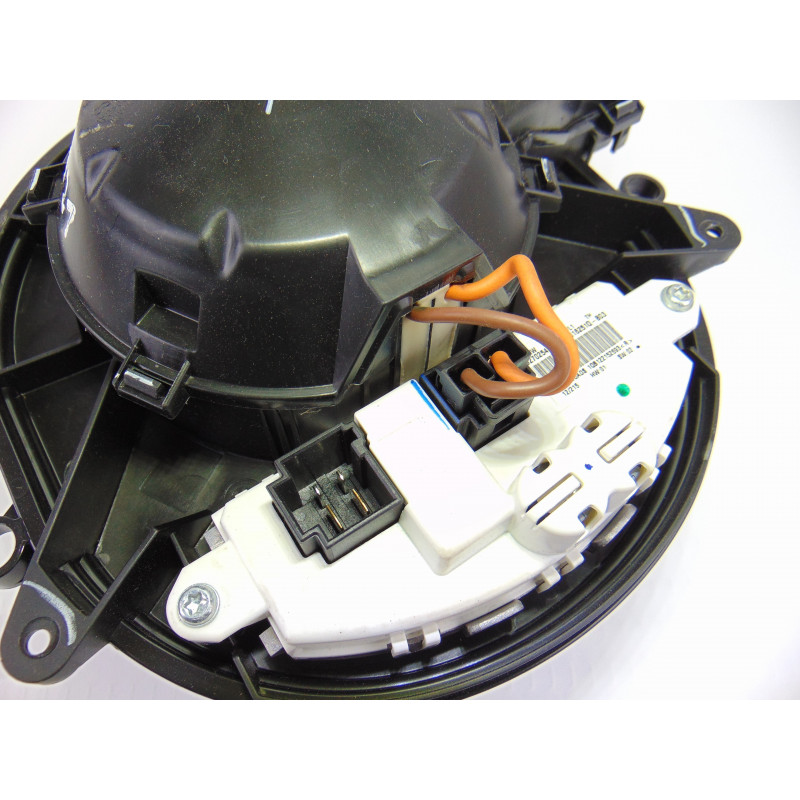 9270254 MOTOR CALEFACCION BMW SERIE 3 BERLINA (F30) 328i 2012 9270254 194321 BMW - 3