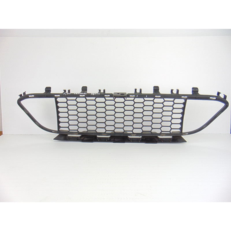 18648510 REJILLA PARAGOLPES CENTRAL BMW SERIE 3 BERLINA (F30)