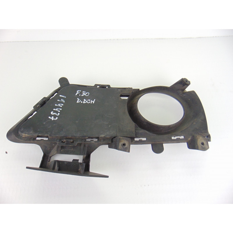 8054156 REJILLA PARAGOLPES DERECHA BMW SERIE 3 BERLINA (F30)