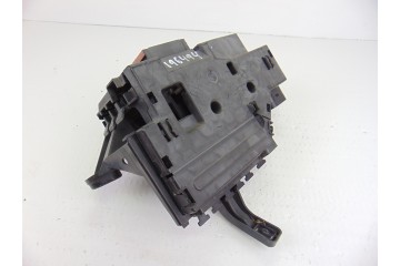 A2055402250 CAJA RELES / FUSIBLES MERCEDES-BENZ CLASE C (BM 205) BERLINA