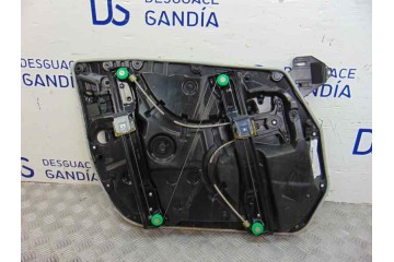 A2057200279 ELEVALUNAS DELANTERO DERECHO MERCEDES-BENZ CLASE C (BM 205) BERLINA