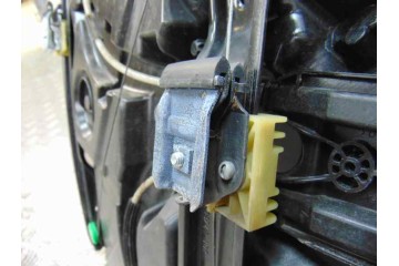 A2057200279 ELEVALUNAS DELANTERO DERECHO MERCEDES-BENZ CLASE C (BM 205) BERLINA