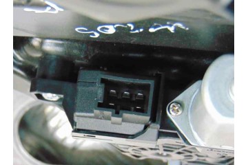 A2057300179 ELEVALUNAS TRASERO IZQUIERDO MERCEDES-BENZ CLASE C (BM 205) BERLINA